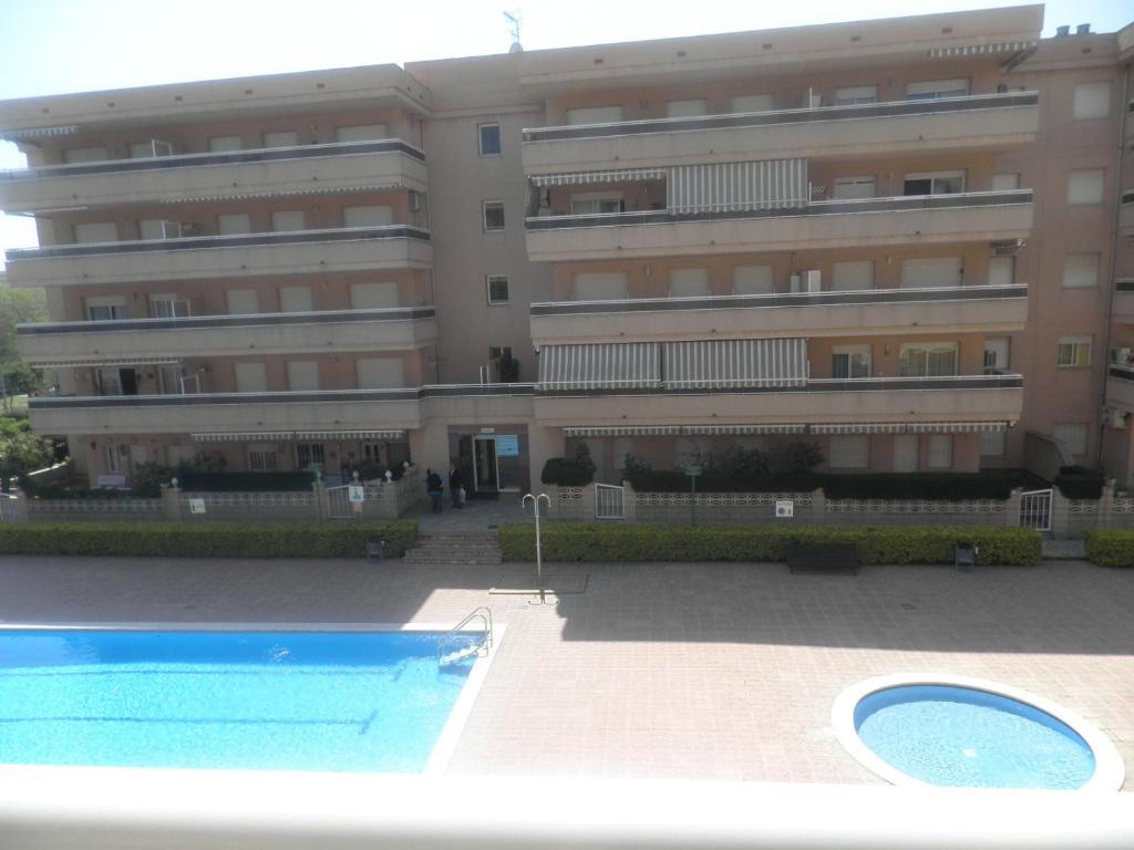 Rvhotels Apartamentos Ses Illes Blanes Exterior photo