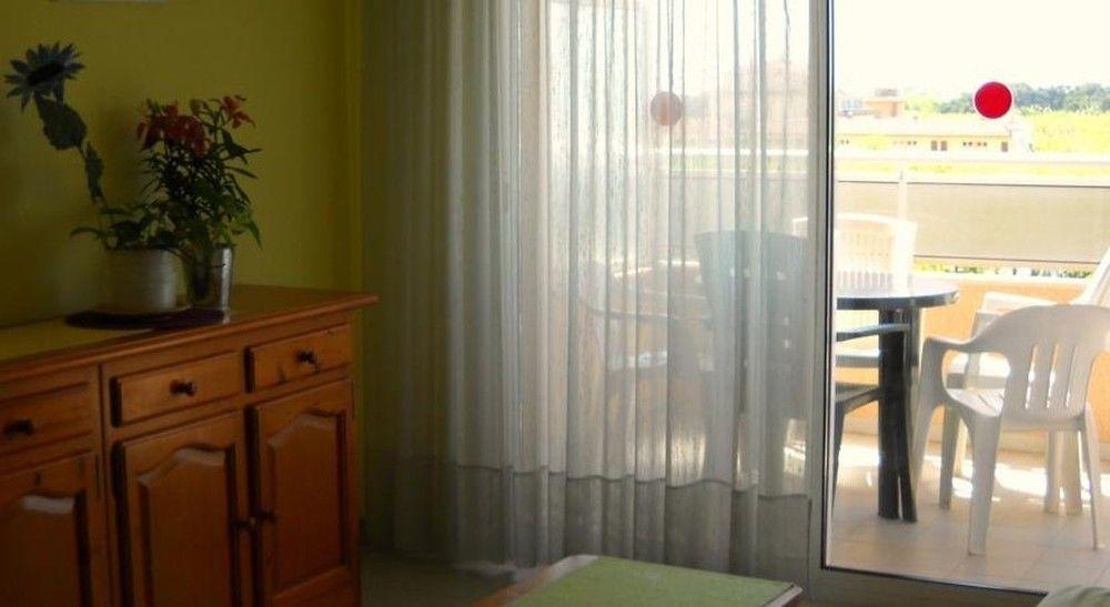 Rvhotels Apartamentos Ses Illes Blanes Exterior photo