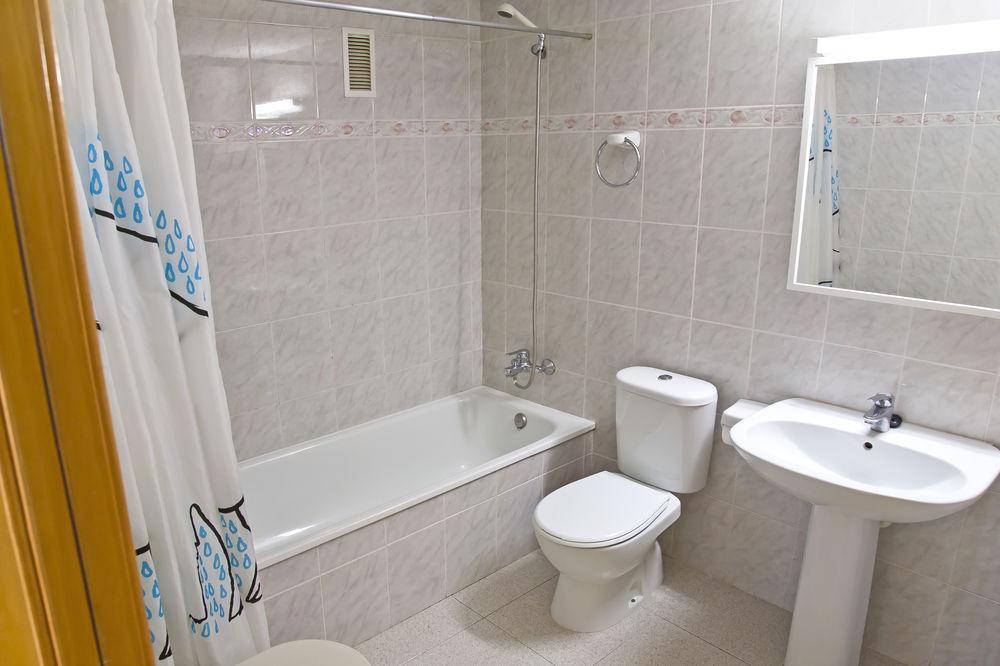 Rvhotels Apartamentos Ses Illes Blanes Exterior photo